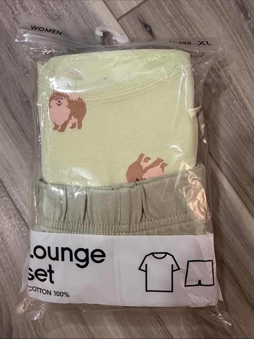NWT GU Light Green Lounge Set Pajamas with Pomeranian Dog Print from Japan